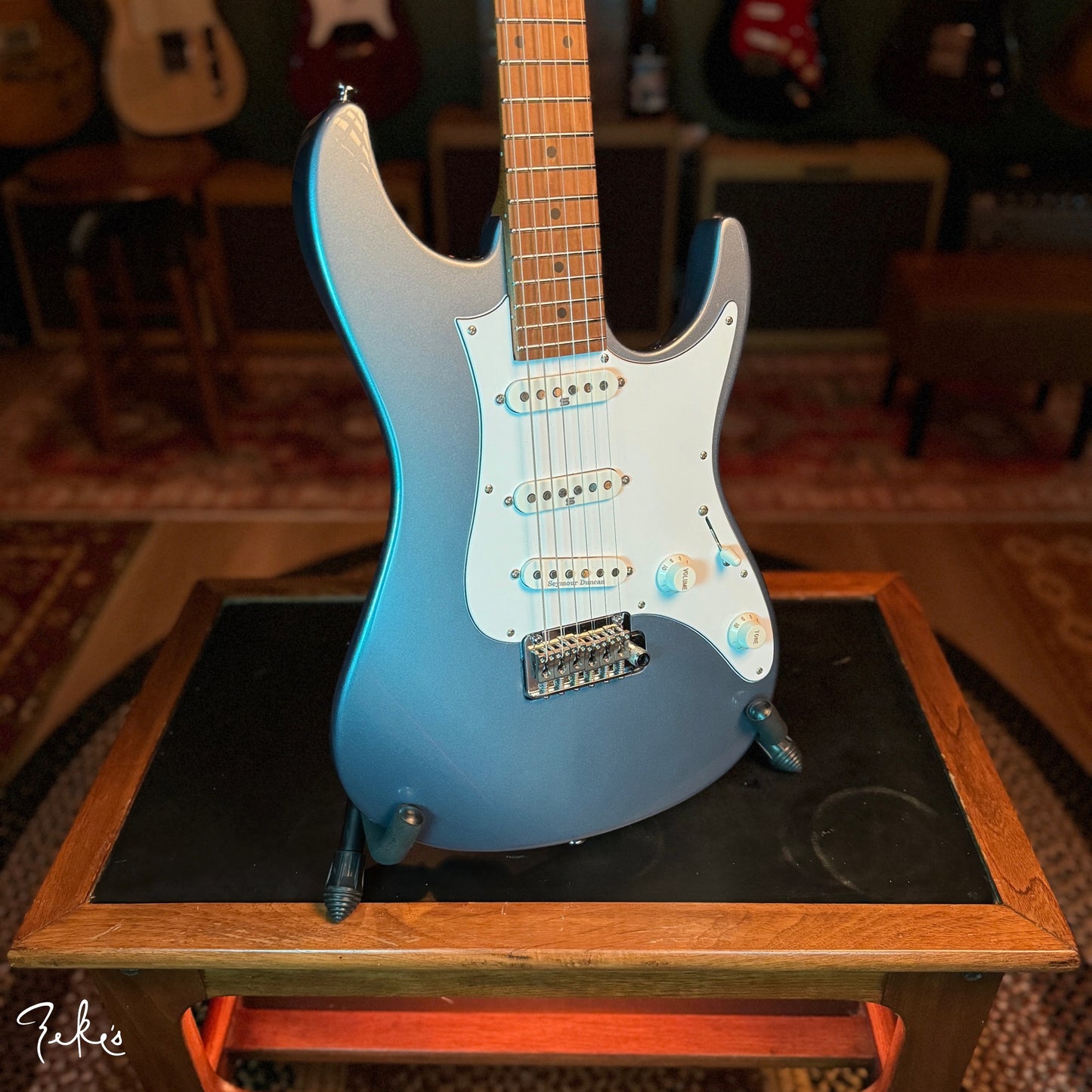 Ibanez Prestige AZ 2204