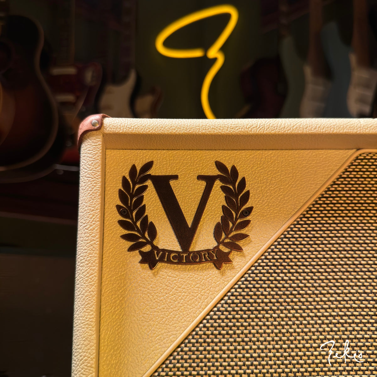 Victory V40 Deluxe Combo