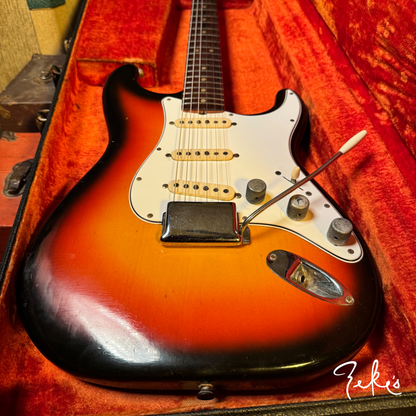 1965 Fender Stratocaster Sunburst