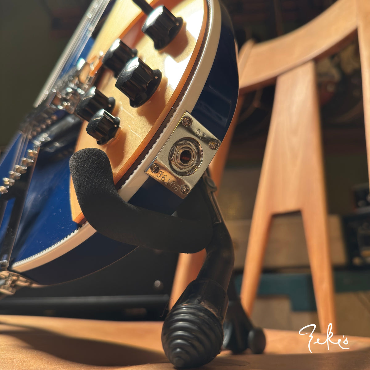 2002 Rickenbacker 660/6 Midnight Blue